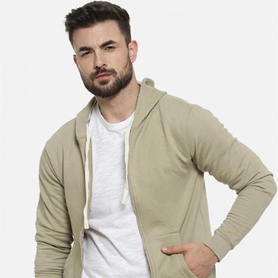 https://weavestyle.in/products/men-olive-green-solid-hooded-sweatshirt