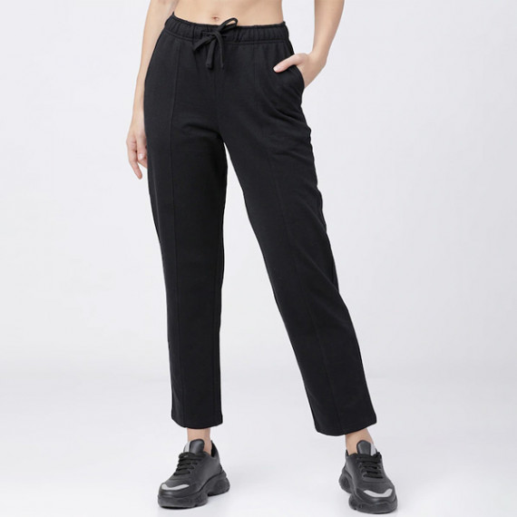 https://weavestyle.in/vi/products/women-black-solid-cotton-track-pant-1