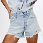 Women Blue Pure Cotton Frayed Denim Shorts