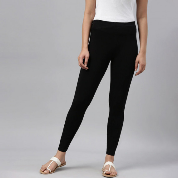 https://weavestyle.in/vi/products/women-black-solid-ankle-length-leggings