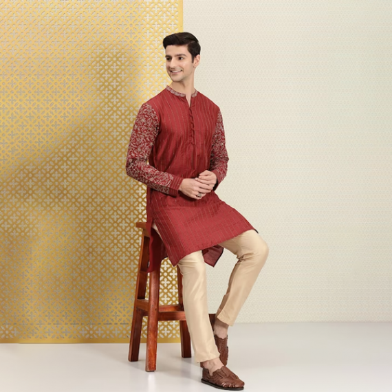 http://126822.m1110.group/vi/products/men-red-gold-toned-ethnic-motifs-printed-thread-work-kurta