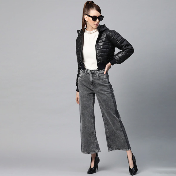 Short Crop Black Puffer Jacket