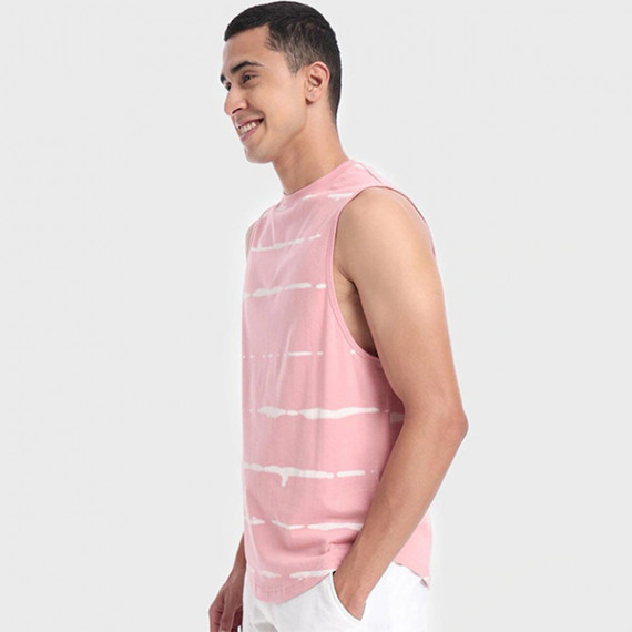 https://weavestyle.in/products/men-pink-tie-dye-oversized-vest