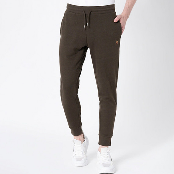 https://weavestyle.in/products/men-olive-solid-joggers