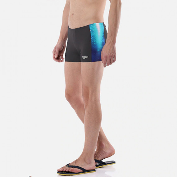 https://weavestyle.in/vi/products/navy-swimming-trunks