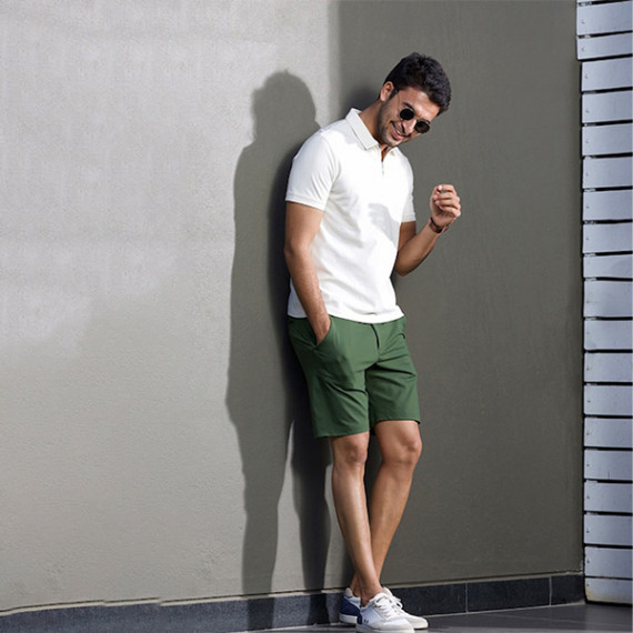 https://weavestyle.in/vi/products/men-green-4way-stretch-chino-shorts