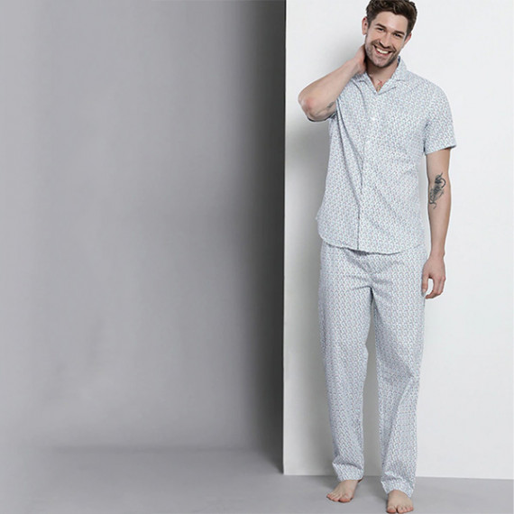 https://weavestyle.in/products/men-white-printed-pure-cotton-night-suit