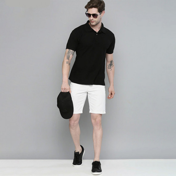 https://weavestyle.in/products/men-white-slim-fit-chino-shorts