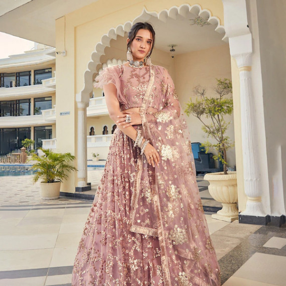 https://weavestyle.in/products/peach-coloured-gold-toned-embellished-sequinned-semi-stitched-lehenga-unstitched-blouse-with