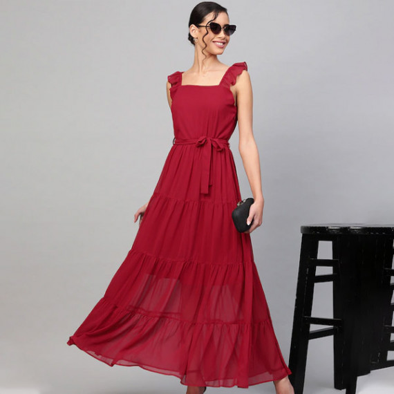 https://weavestyle.in/vi/products/maroon-tiered-maxi-dress