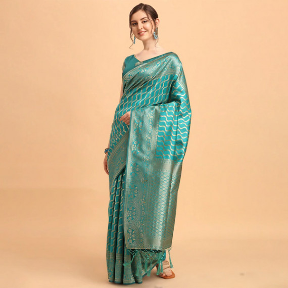 https://weavestyle.in/vi/products/green-gold-toned-silk-blend-fusion-leheriya-saree